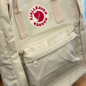 Brand New Fjallraven Classic Backpack Cream One Size